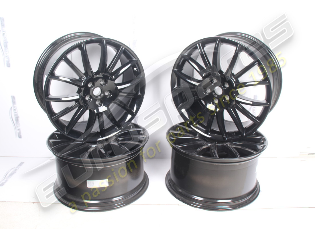 SET RUOTE Maserati 20 RICONDIZIONATO . NUMERO PARTE 980156308A (1)