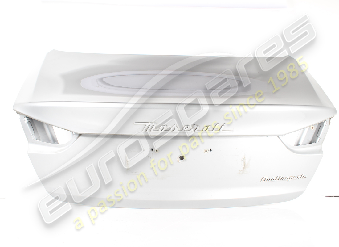 coperchio posteriore completo maserati usato. numero parte 673005300 (2)