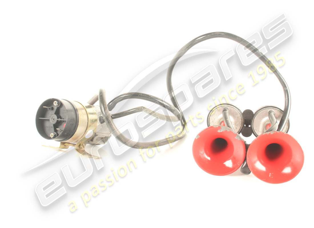 COMPRESSORE Eurospares USATO CON TUBI E TROMBE. NUMERO PARTE EAP1510623 (1)