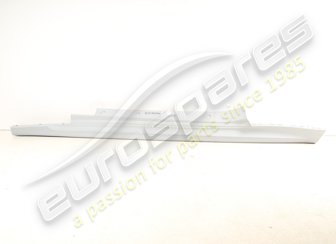 nuova maserati gonna laterale sx mc stradale. codice articolo 83535900 (1)