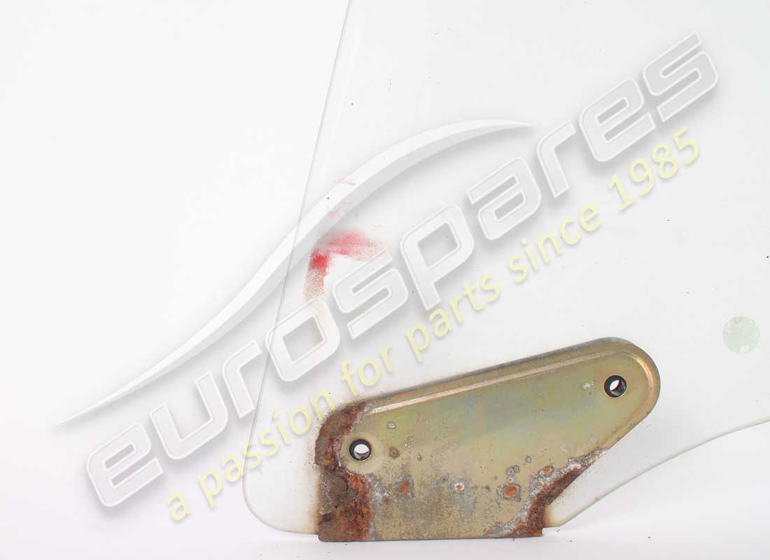 vetro sx usato ferrari. numero parte 62104400 (2)