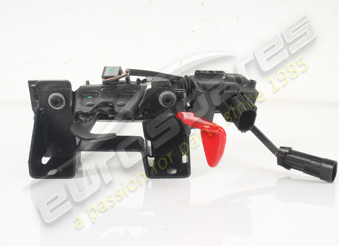 USATO FERRARI SERRATURA COFANO ANT. COMPLETARE. NUMERO PARTE 985416 (4) usato ferrari serratura cofano ant. completare. numero parte 985416 (4)