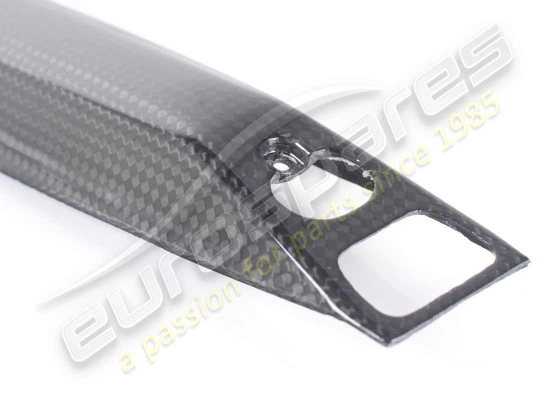 USATA FERRARI PARTE INFERIORE DELLA MANIGLIA DEL TUNNEL. NUMERO PARTE 89148600 (2) usata ferrari parte inferiore della maniglia del tunnel. numero parte 89148600 (2)