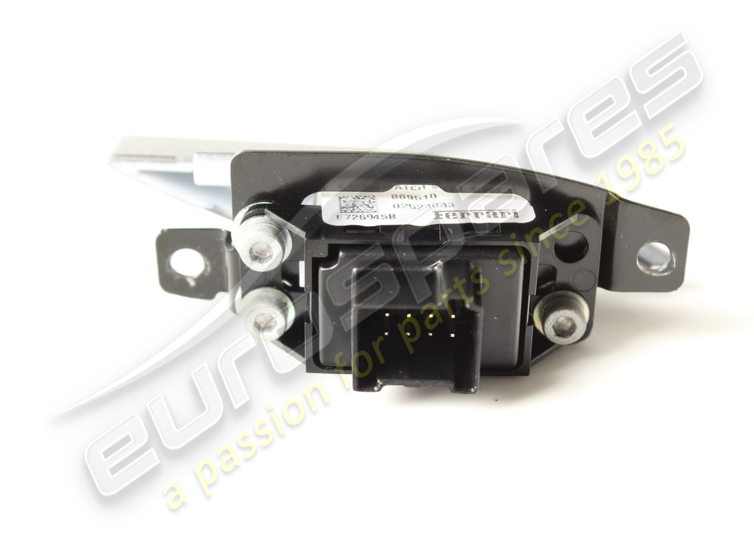 usato ferrari tasto e-latch f175 post. sx. numero parte 869510 (2)