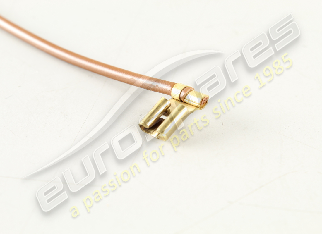 NUOVO PORSCHE CINGHIA DI MESSA A TERRA - BOCCHETTONE DI RIEMPIMENTO SERBATOIO. NUMERO PARTE 90161230320 (2) nuovo porsche cinghia di messa a terra - bocchettone di riempimento serbatoio. numero parte 90161230320 (2)