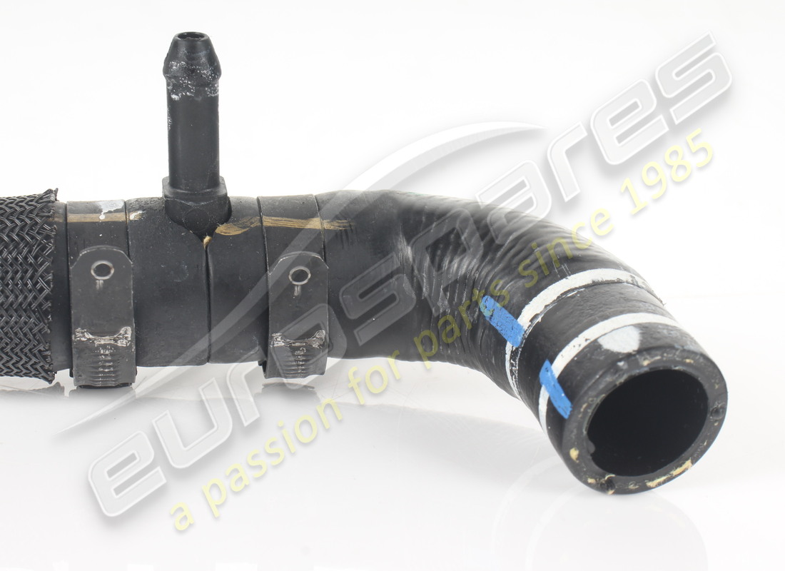 radiatore ferrari manicotto da uscita usato. numero parte 870715 (3)