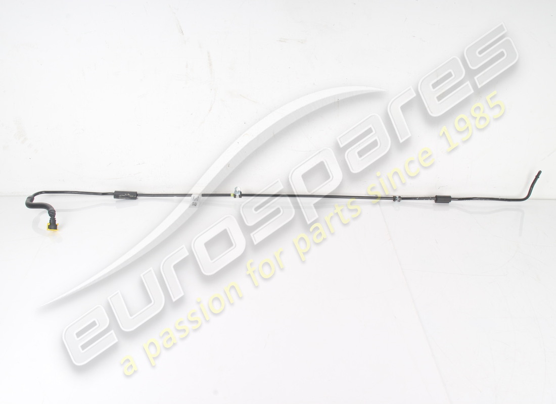 TUBO USATO Ferrari DAL SERBATOIO SX. NUMERO PARTE 863932 (1)