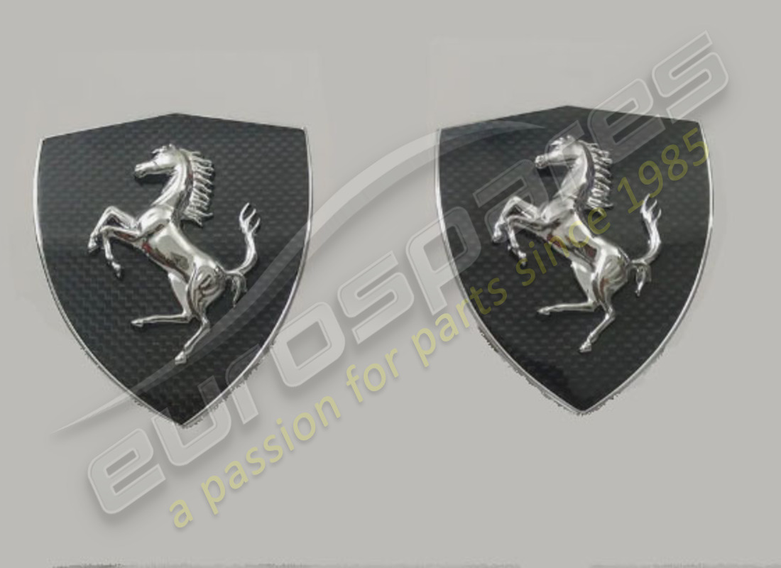 NUOVI Ferrari F12 SCUDI ALARI IN CARBONIO . NUMERO PARTE 70004933 (1)