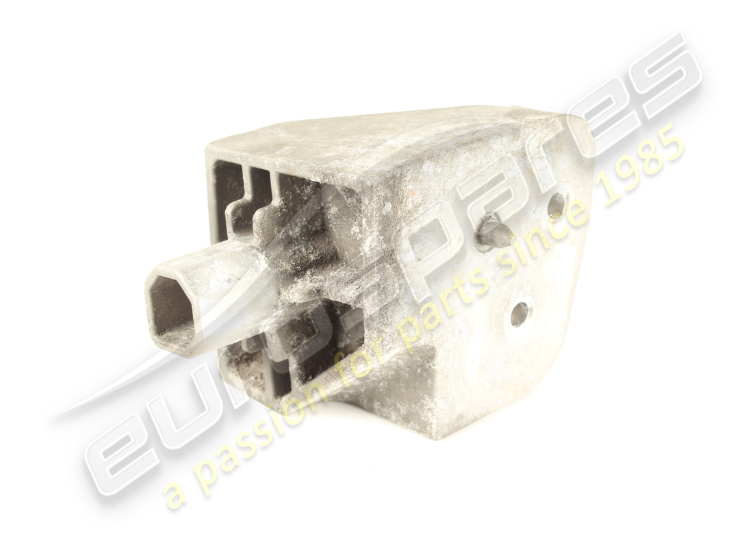 usato maserati staffa completa sup.sx.supp. radia. numero parte 670001323 (2)