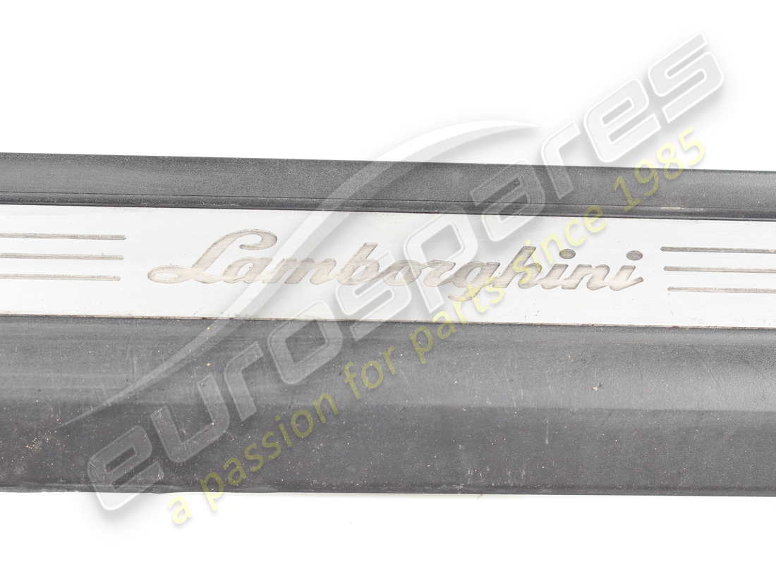 piastra sottoscotto lamborghini usata. numero parte 4ml853374 (2)