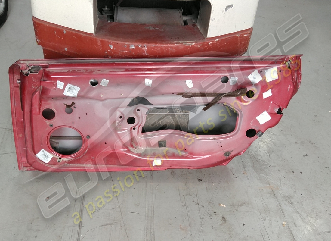 gruppo porta destro usato lamborghini. numero parte 400831022 (2)