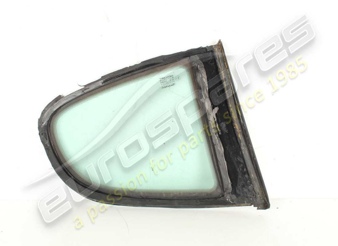 finestrino posteriore sinistro fisso usato maserati. numero parte 387700401 (3)