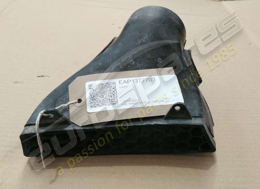 CONDOTTO DELL'ARIA E PRESA D'ARIA Eurospares USATI. NUMERO PARTE EAP1377703 (1) CONDOTTO DELL'ARIA E PRESA D'ARIA Eurospares USATI. NUMERO PARTE EAP1377703 (1)