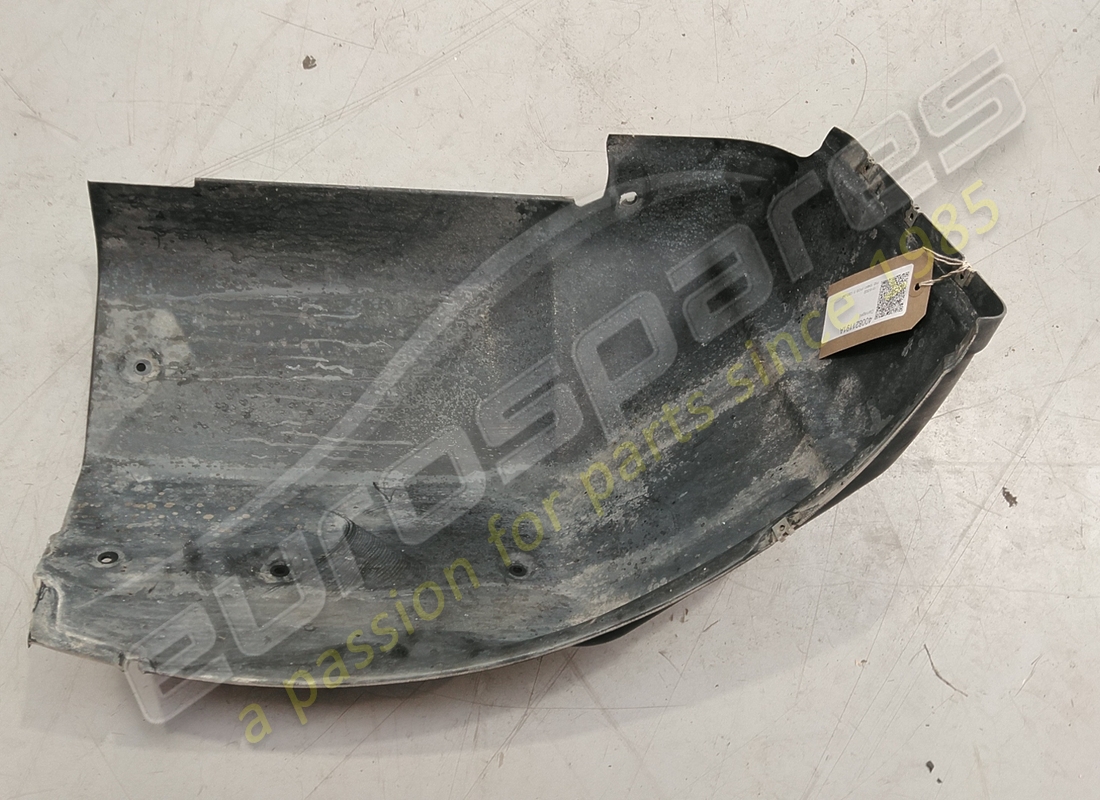 guscio della timoneria lamborghini danneggiato. numero parte 400821191a (2)