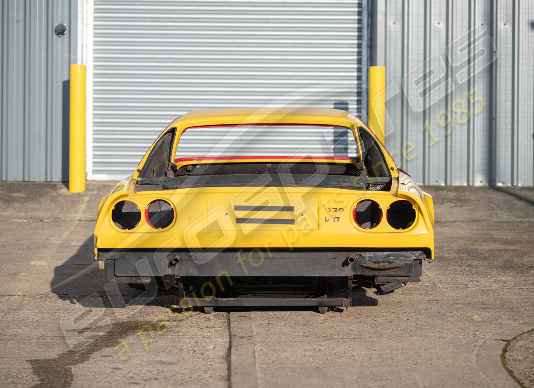 usato ferrari pannello posteriore completo gtb. numero parte 61901500 (4)