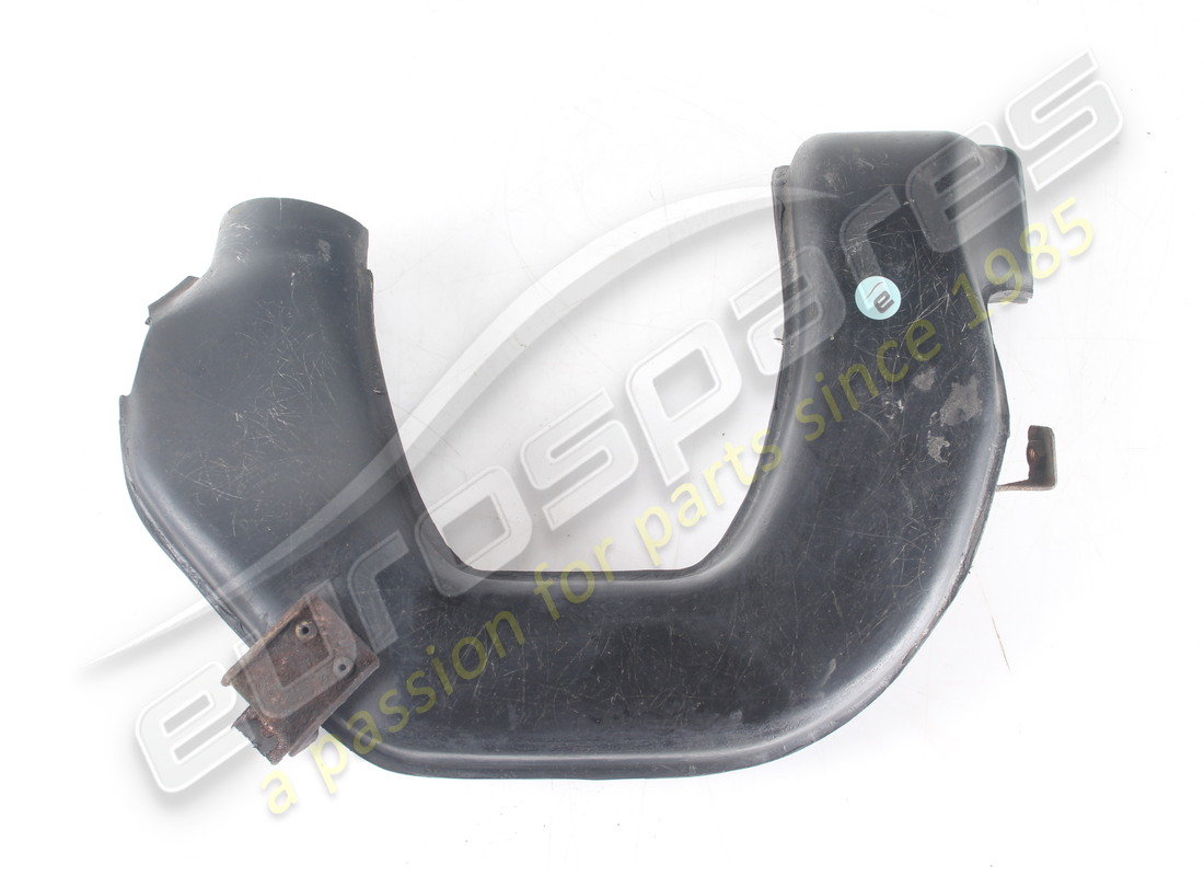 USED MASERATI RH BRAKE DUCT. PART NUMBER 386100154 (2) used maserati rh brake duct. part number 386100154 (2)