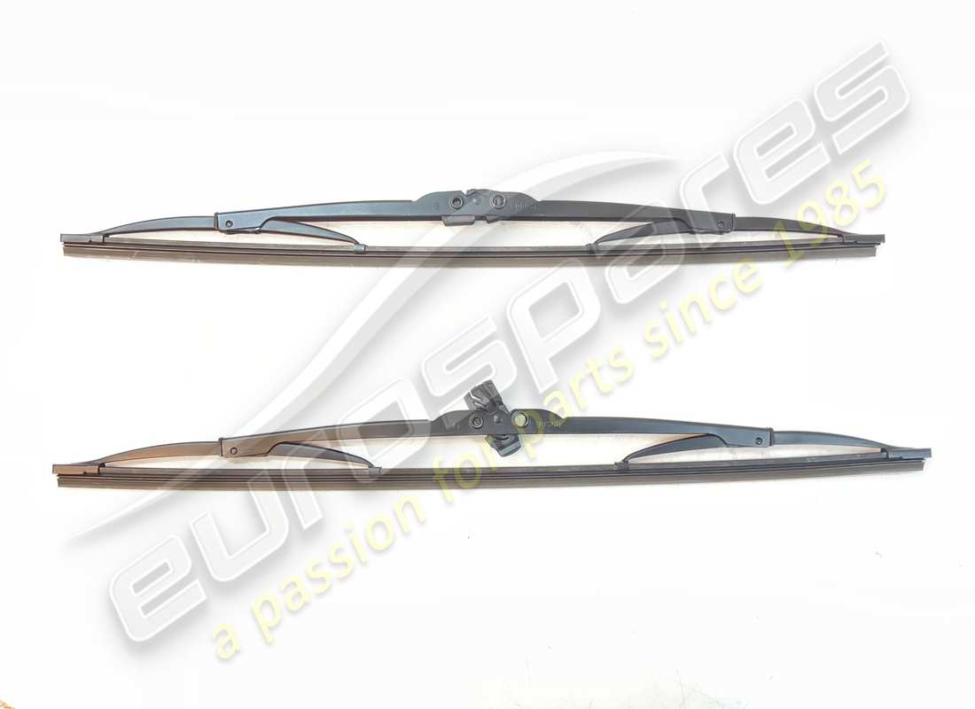 NUOVA SPAZZOLA TERGICRISTALLO OEM 18IN (COPPIA). NUMERO PARTE 64026000 (1)