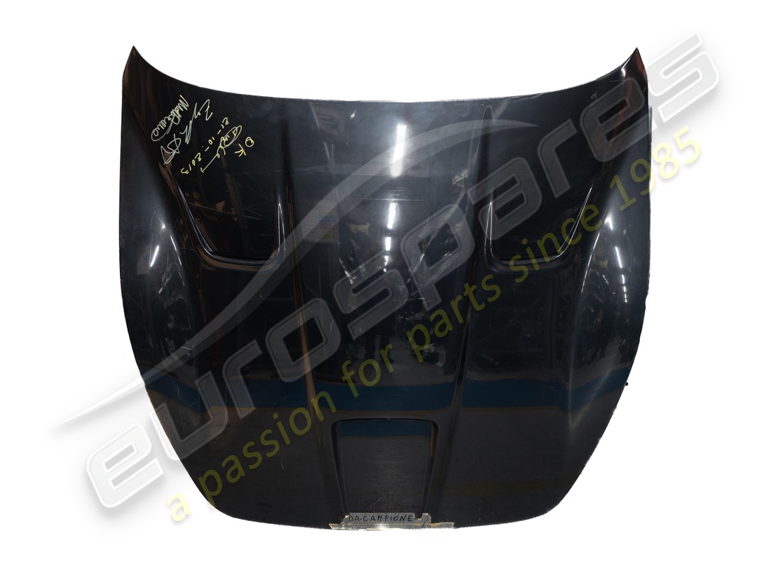 COFANO ANTERIORE IN CARBONIO USATO Maserati . NUMERO PARTE 980145491 (1)