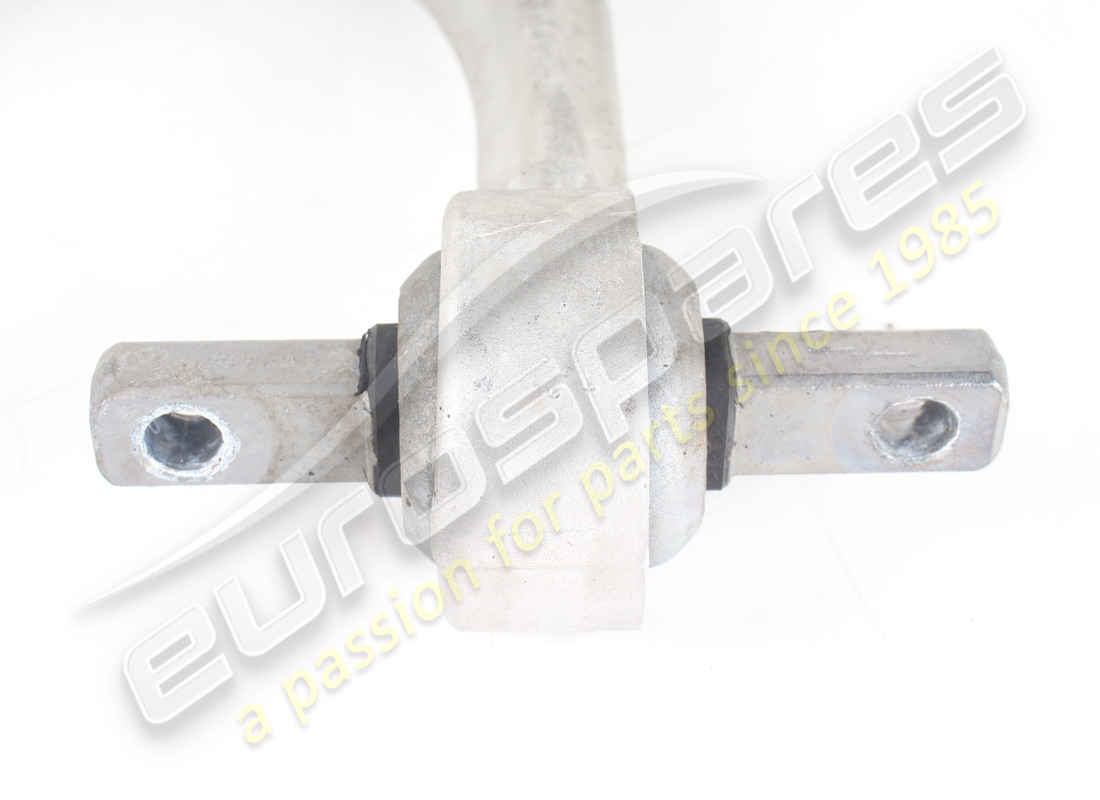 usato ferrari braccio superiore anteriore sx completo. numero parte 269262 (4)