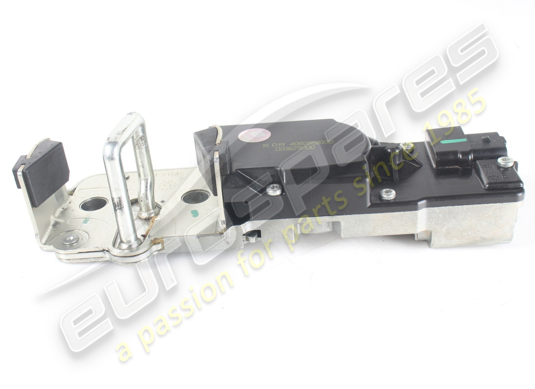 USATO Ferrari RISCONTRO SERRATURA . NUMERO PARTE 83629000 (1) USATO Ferrari RISCONTRO SERRATURA . NUMERO PARTE 83629000 (1)