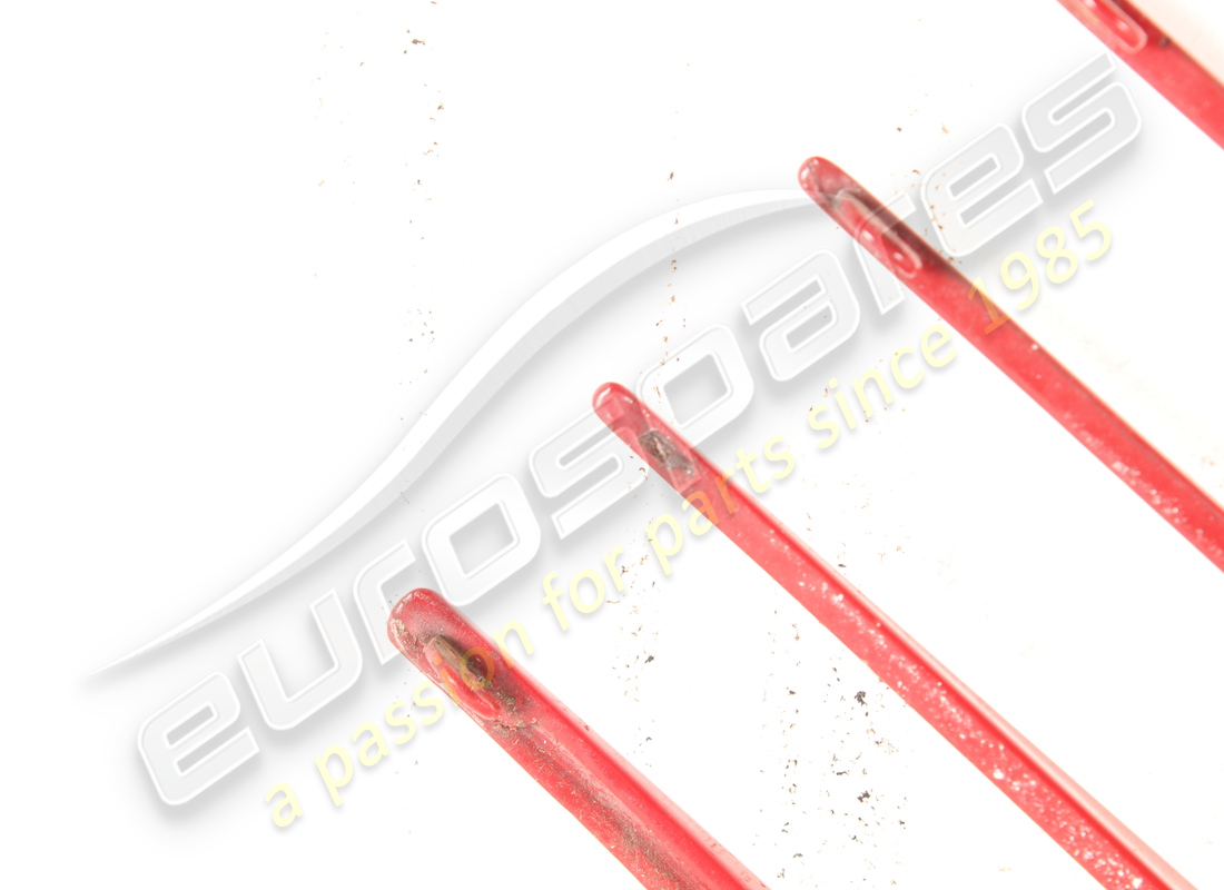 USATA FERRARI GRIGLIA DX. NUMERO PARTE 61780010 (2) usata ferrari griglia dx. numero parte 61780010 (2)