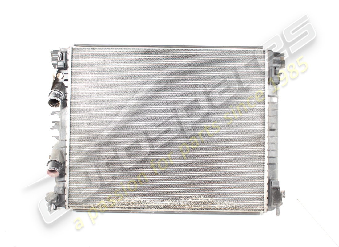 RADIATORE ACQUA Maserati USATO. NUMERO PARTE 670001593 (1)