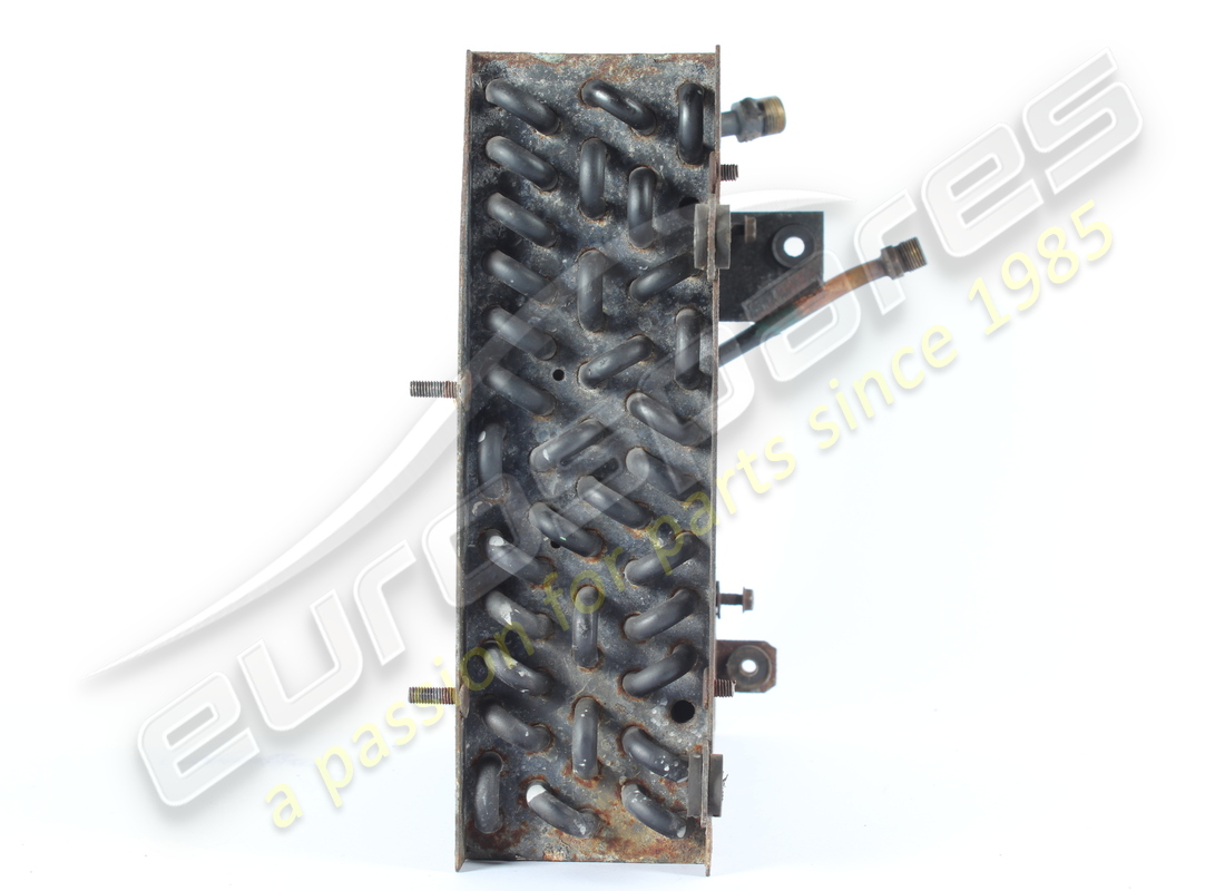condensatore ferrari danneggiato. numero parte 61400300 (3)