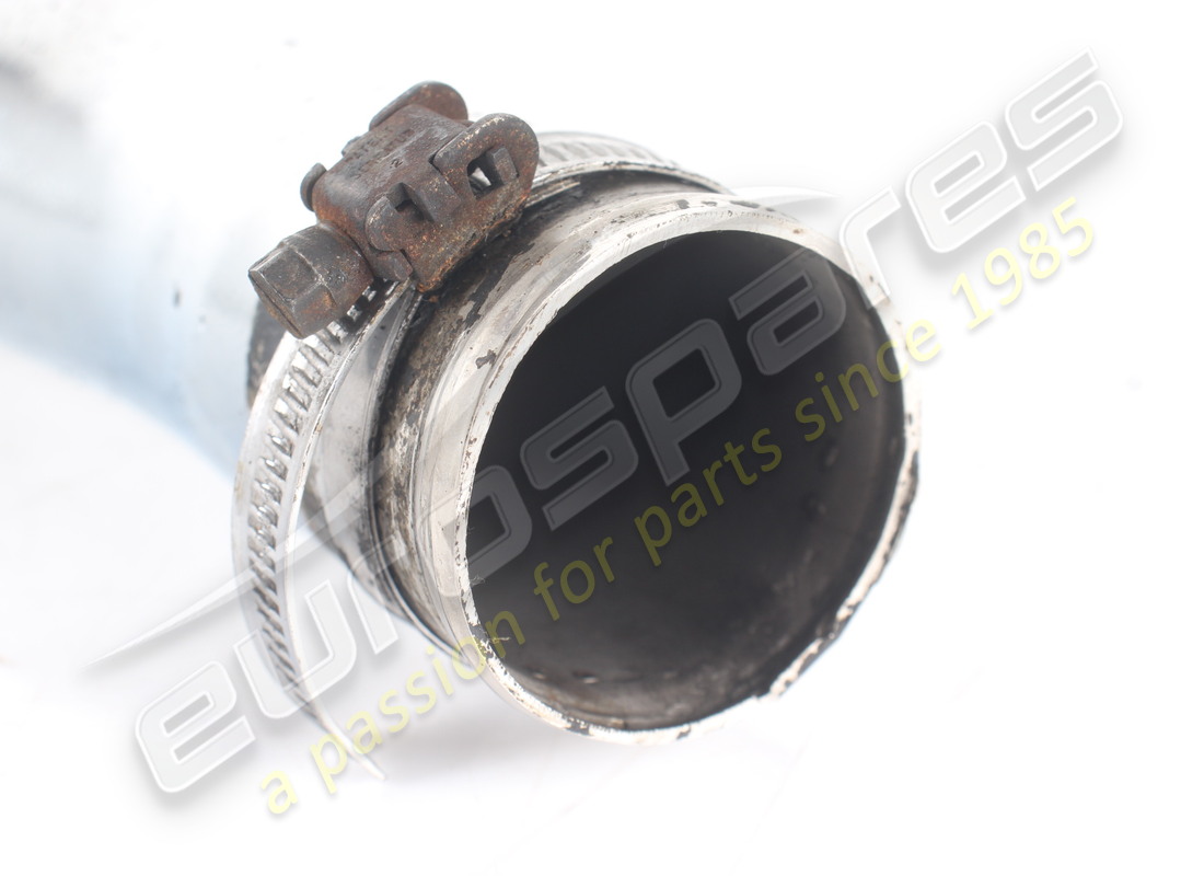 tubo di mandata dell'aria maserati usato. numero parte 495363200 (2)