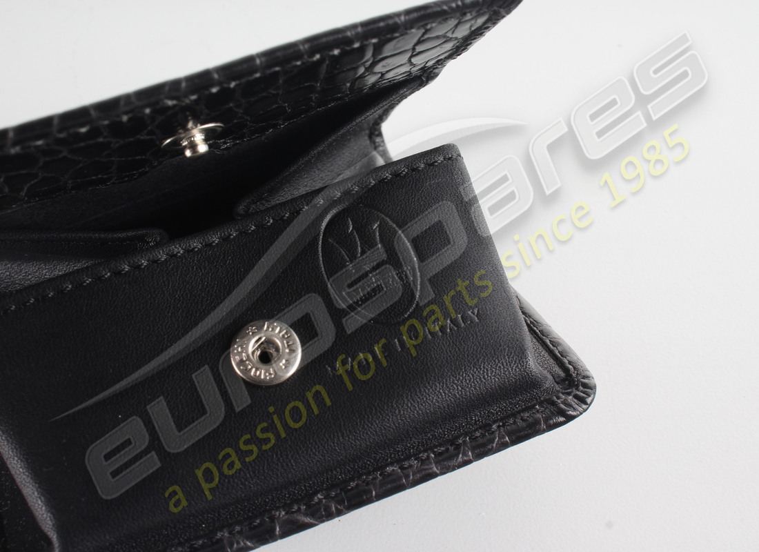 nuovo portamonete maserati. codice articolo eap1553119 (3)