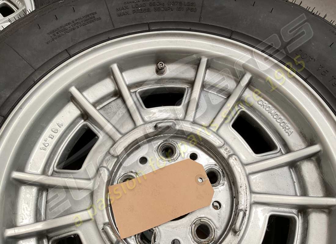 ruota ferrari usata. numero parte 104920 (3)