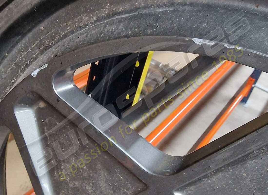 cerchio ruota di scorta ferrari usato speedline 3 1/4b x 18. numero parte 136874 (3)