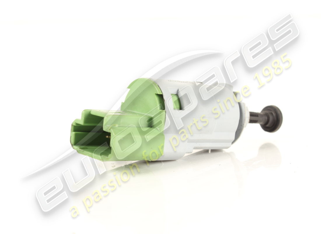 INTERRUTTORE A PULSANTE Maserati USATO. NUMERO PARTE 670001724 (1)