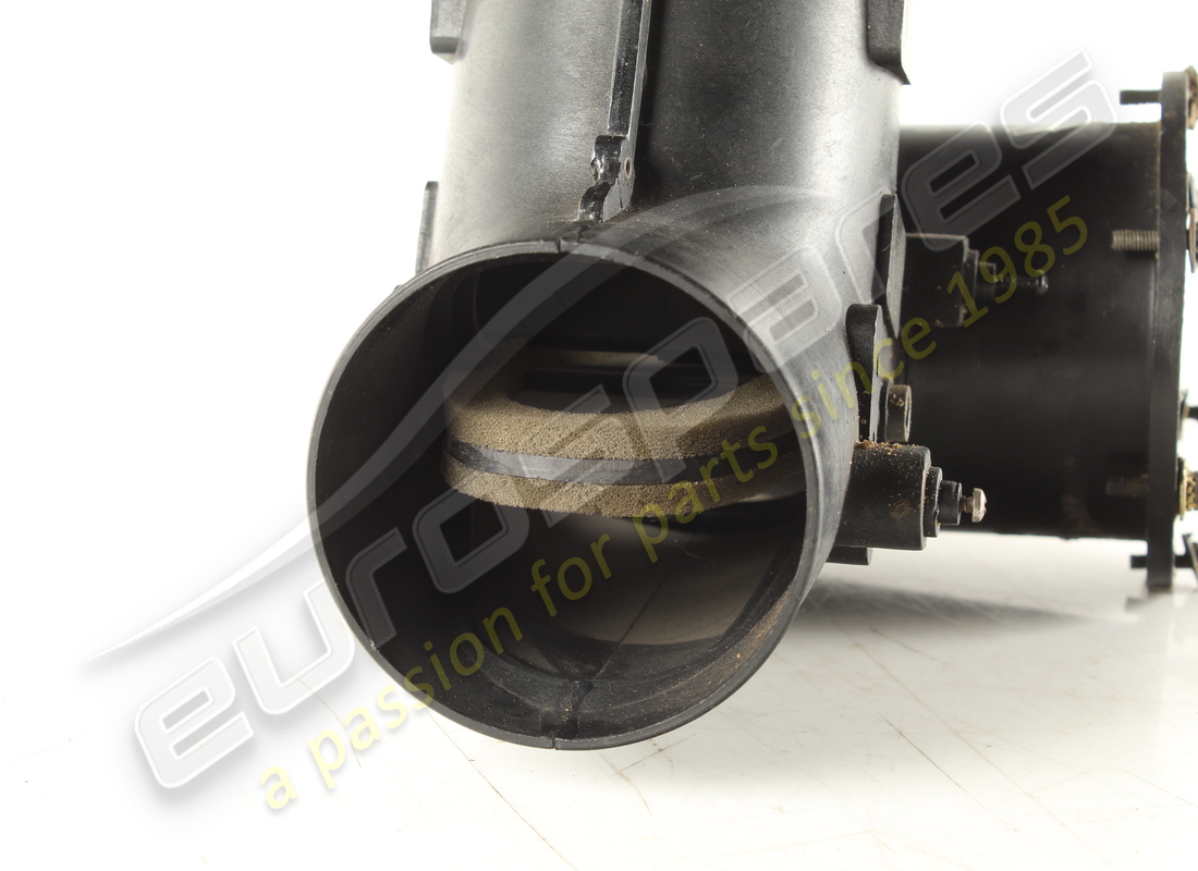 condotto dell'aria ferrari usato. numero parte 127373 (4)