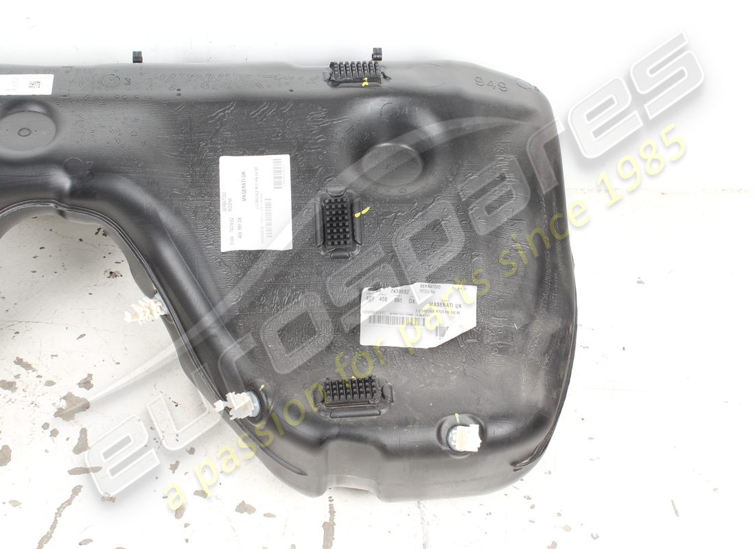 gruppo serbatoio carburante usato maserati. numero parte 675001696 (4)