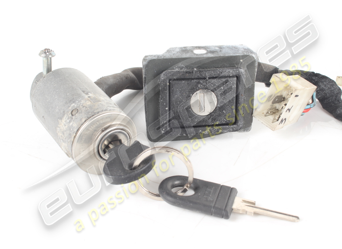 set di serrature completo usato eurospares con chiave. numero parte eap1563047 (3)
