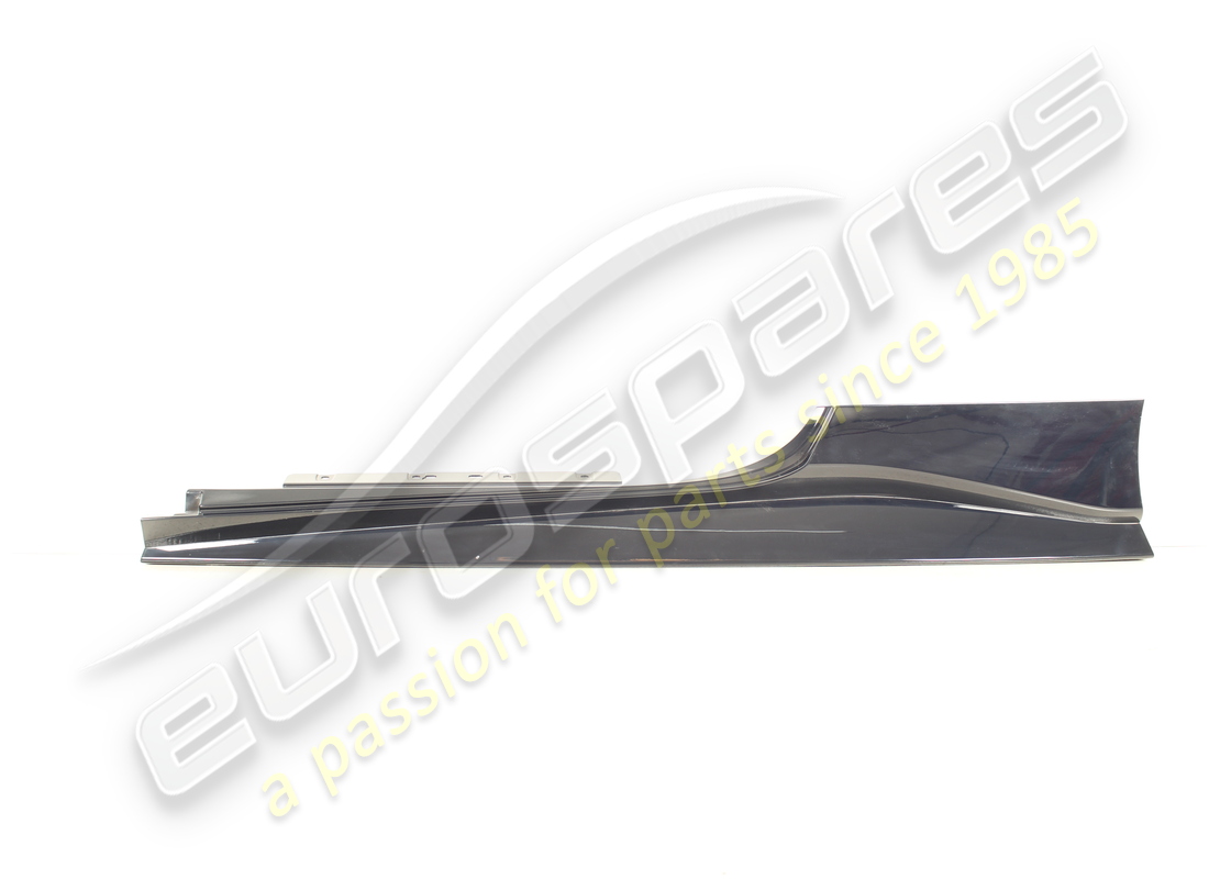 NUOVO (ALTRO) Ferrari COMP. RIVESTIMENTO SOTTOPORTA SX . NUMERO PARTE 88540810 (1)