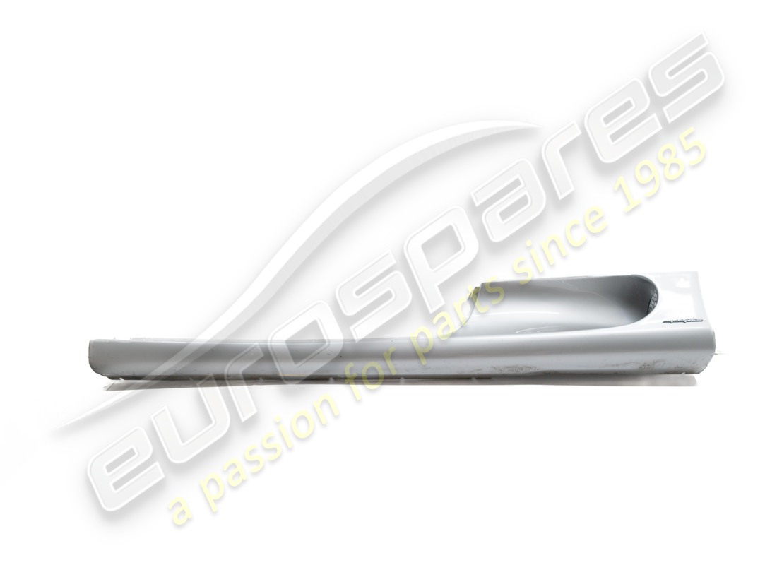 RIVESTIMENTO SOTTOPORTA SX USATO Ferrari . NUMERO PARTE 66099510 (1)
