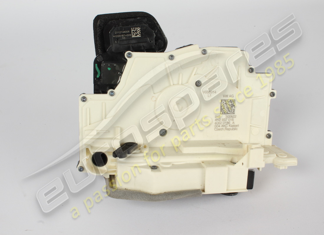 CHIUSURA PORTA USATA Porsche NUMERO PARTE PAB837016B (1)