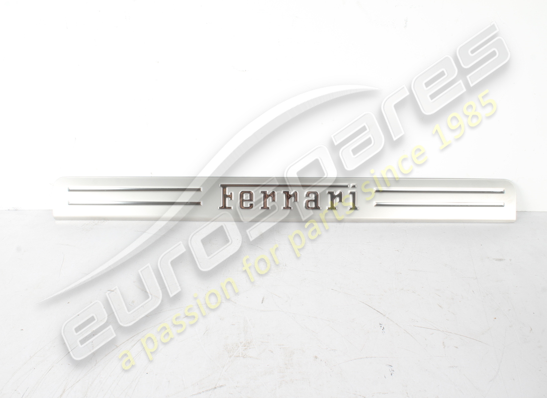 nuovo ferrari pedana sx. numero parte 86786000 (1)