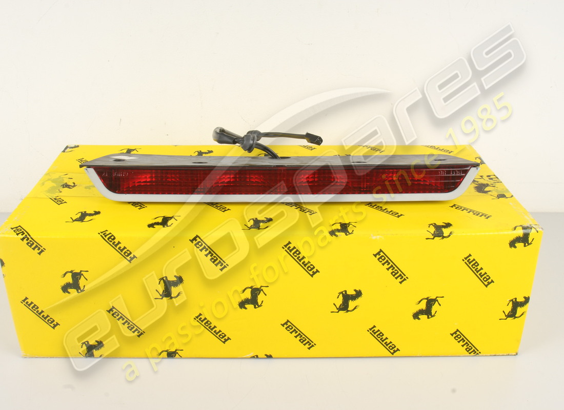 nuovo ferrari luce stop posteriore. codice articolo 61892900 (1)