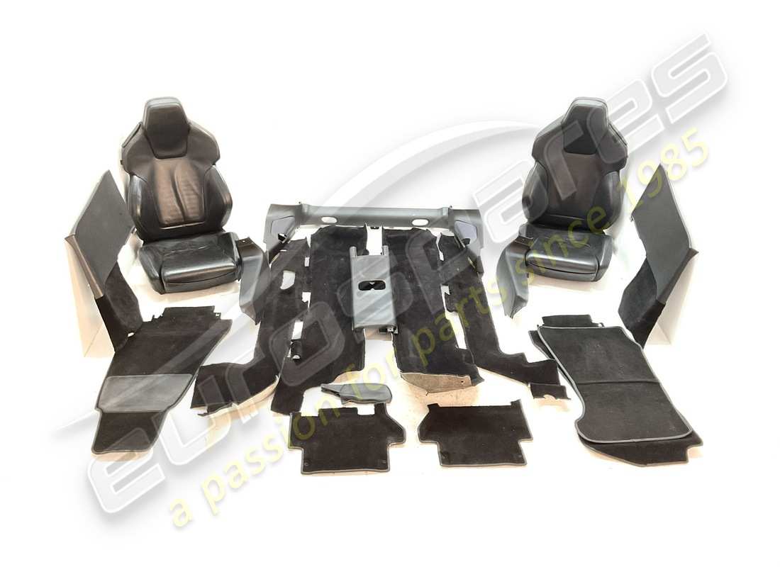 interni eurospares aston martin v8 vantage usati (senza cruscotto o porte). numero parte eap1404957 (2)