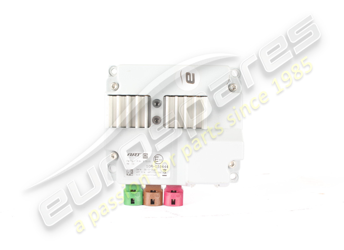 USATO Ferrari SPLITTER USB. NUMERO PARTE 875005 (1)