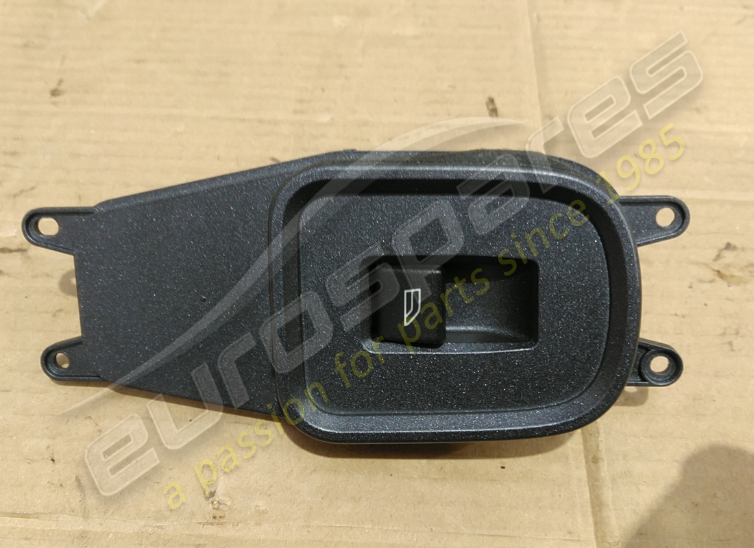 USATO Aston Martin INTERRUTTORE ALZACRISTALLI, LATO PASSEGGERO. NUMERO PARTE 6G3314717AA (1)
