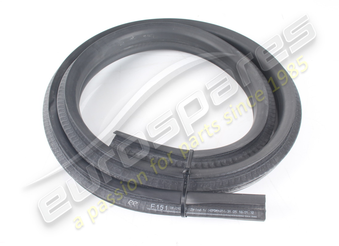 USATA Ferrari GUARNIZIONE PERIMETRALE DELLA PORTA INFERIORE. NUMERO PARTE 83461800 (1) USATA Ferrari GUARNIZIONE PERIMETRALE DELLA PORTA INFERIORE. NUMERO PARTE 83461800 (1)