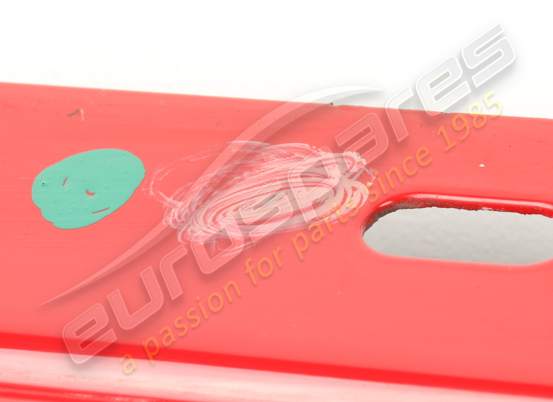 rivestimento sottoporta sx usato ferrari. numero parte 86936410 (6)