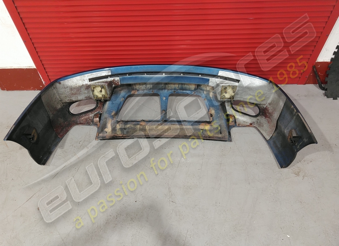 paraurti posteriore ferrari usato. numero parte 64638110 (4)