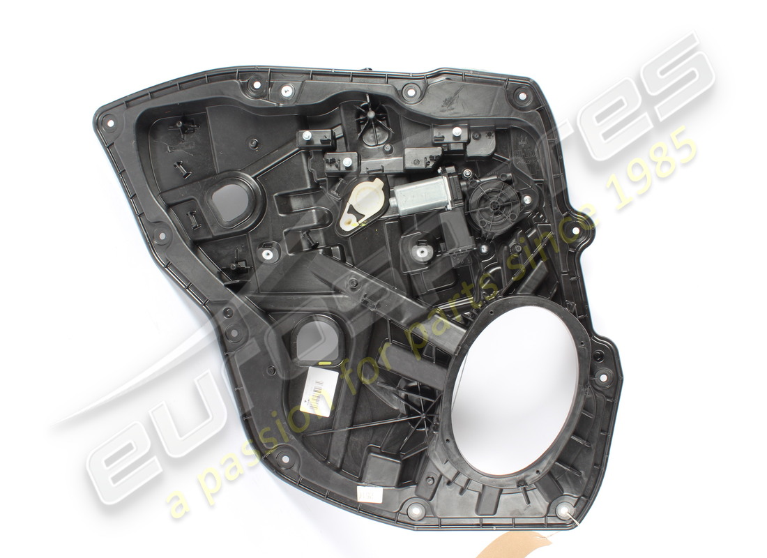 supporto porta posteriore sx usato maserati. numero parte 673014116 (2)
