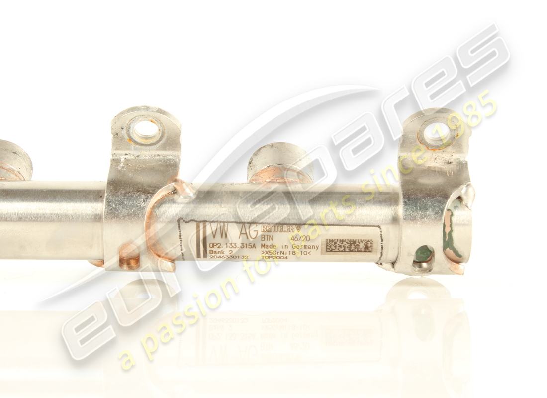 rail di carburante usato lamborghini. numero parte 0p2133315a (3)