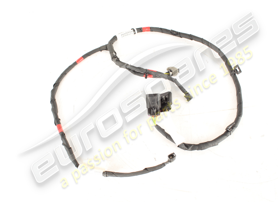 USATO Ferrari CAVO PARAURTI POSTERIOR.EUR . NUMERO PARTE 939840 (1)