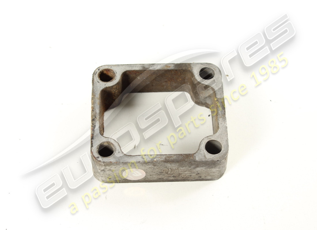 distanziatore ferrari usato. numero parte 107530 (2)